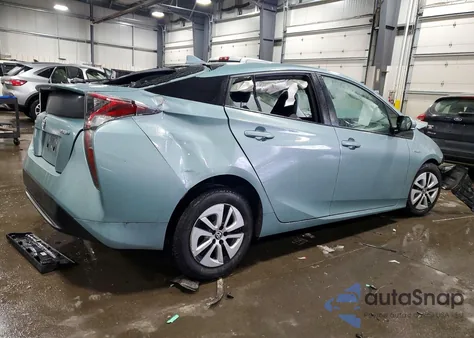 2017 Toyota Prius z USA, uszkodzony, nr VIN JTDKARFU6H3033955